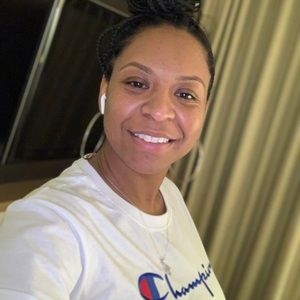 Meet your Posher, Angelica